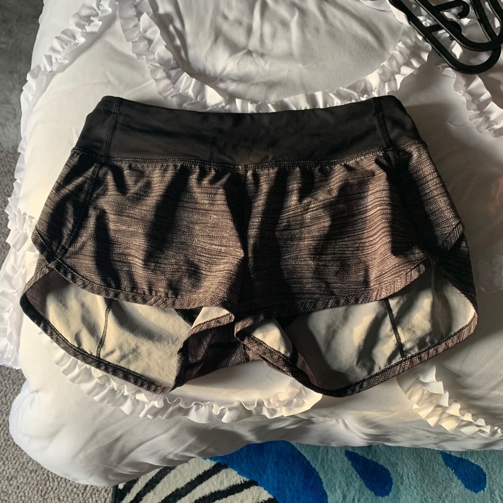 COPY - Lululemon speed up shorts